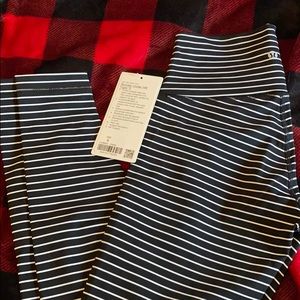 NWT Lululemon Wunder Under HR Tight size 6